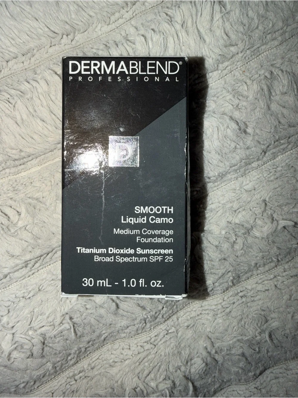 Dermablend Smooth Liquid Camo Foundation - Beige/Tan Shade